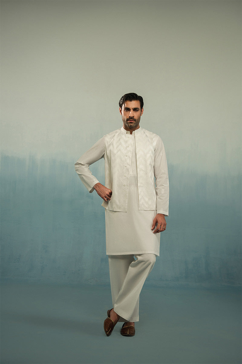 'White' Embroidered Kurta Pajama