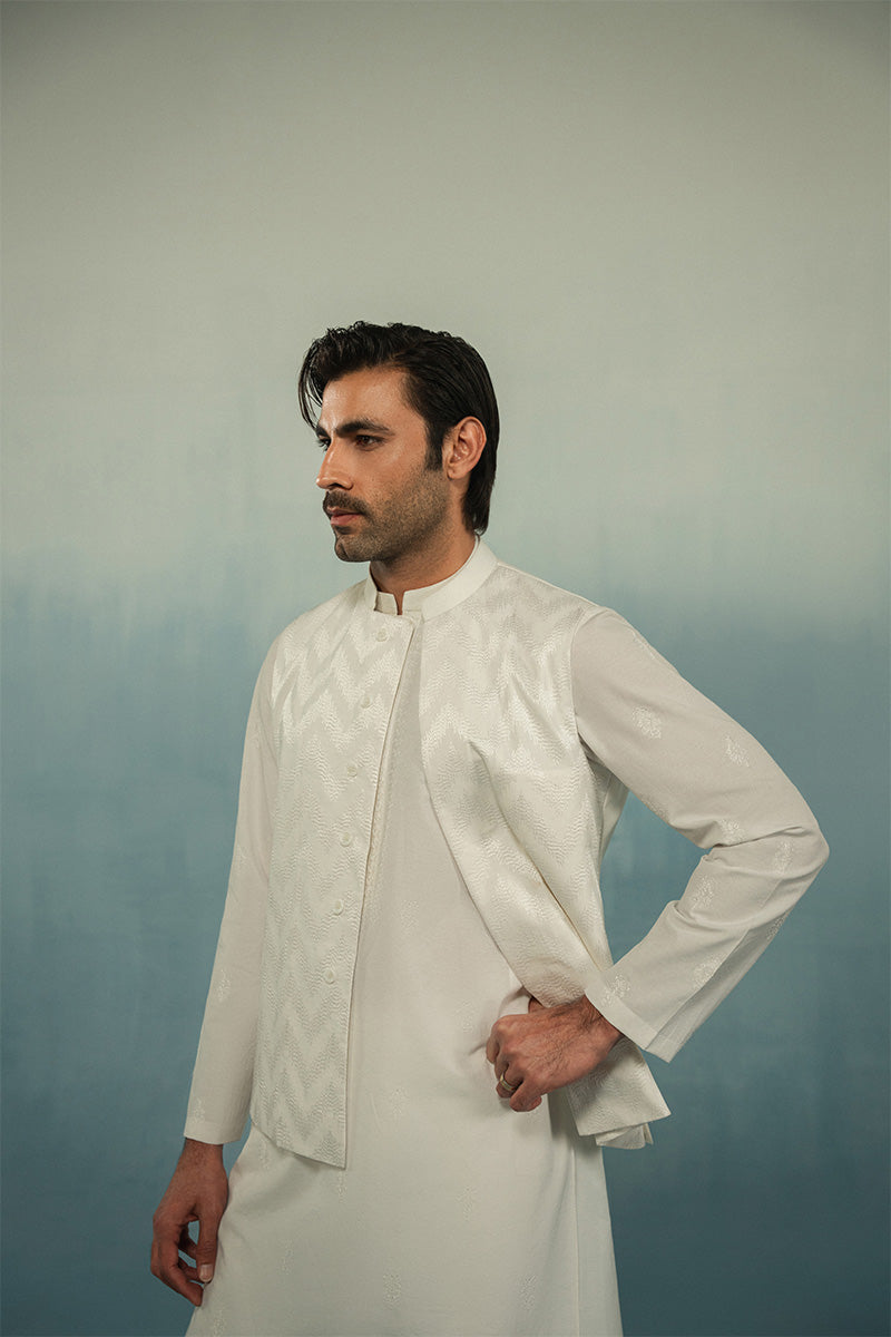 'White' Embroidered Kurta Pajama