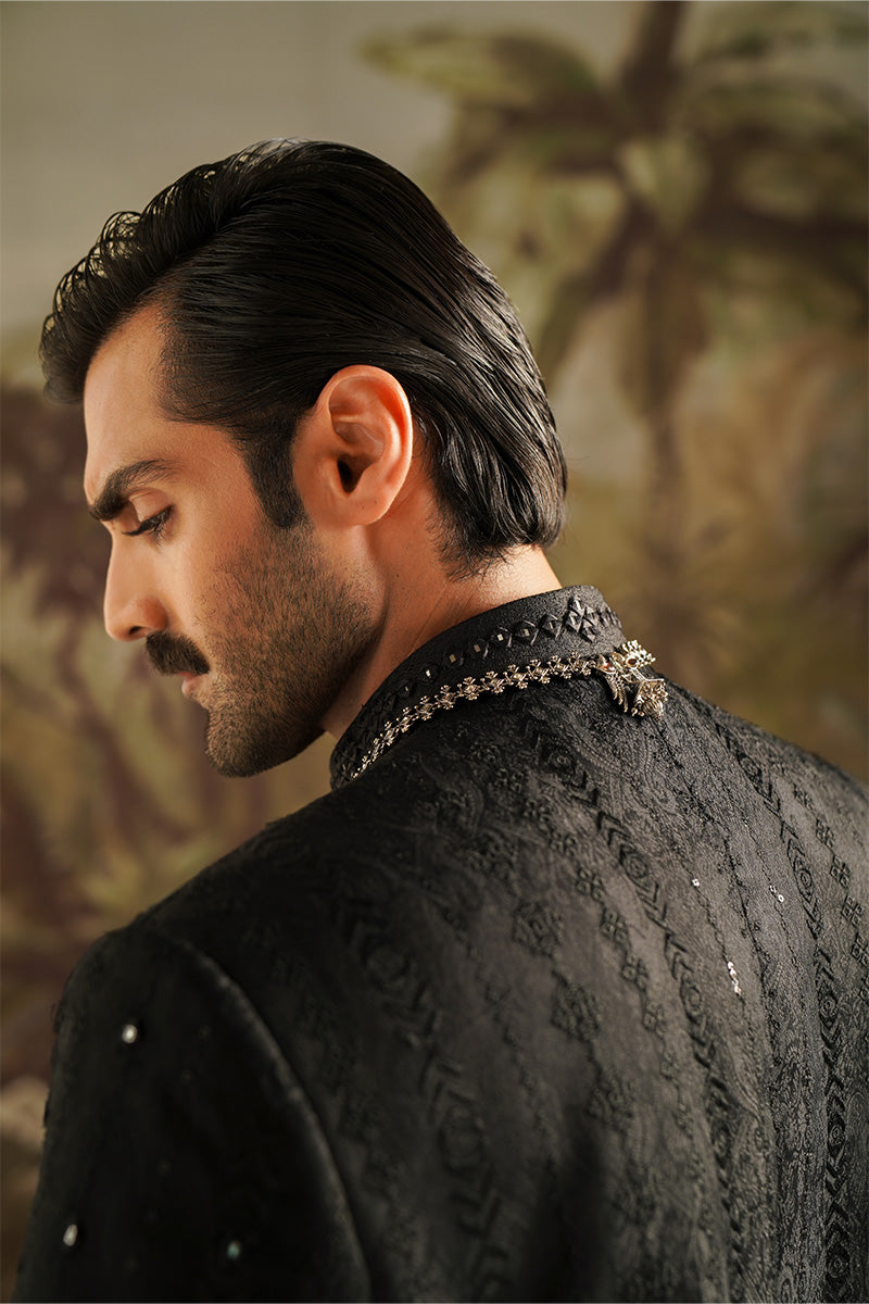 "Dar" Black Embroidered Sherwani