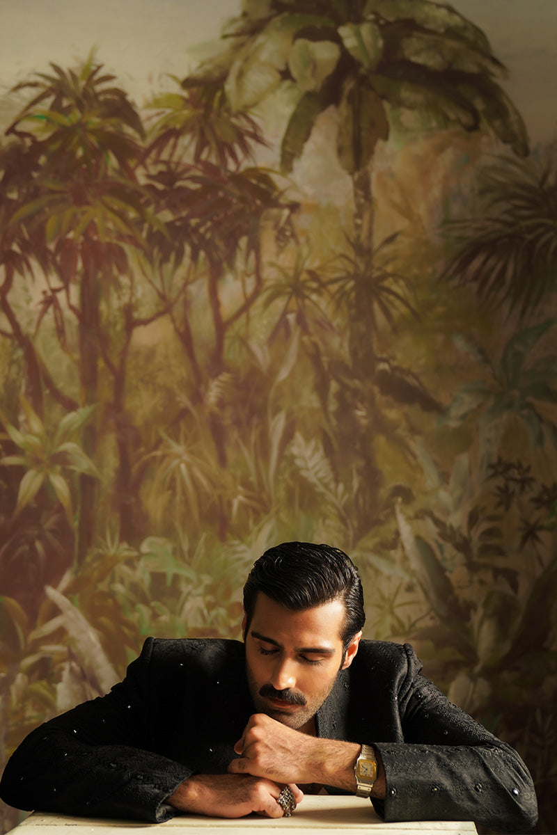 "Dar" Black Embroidered Sherwani