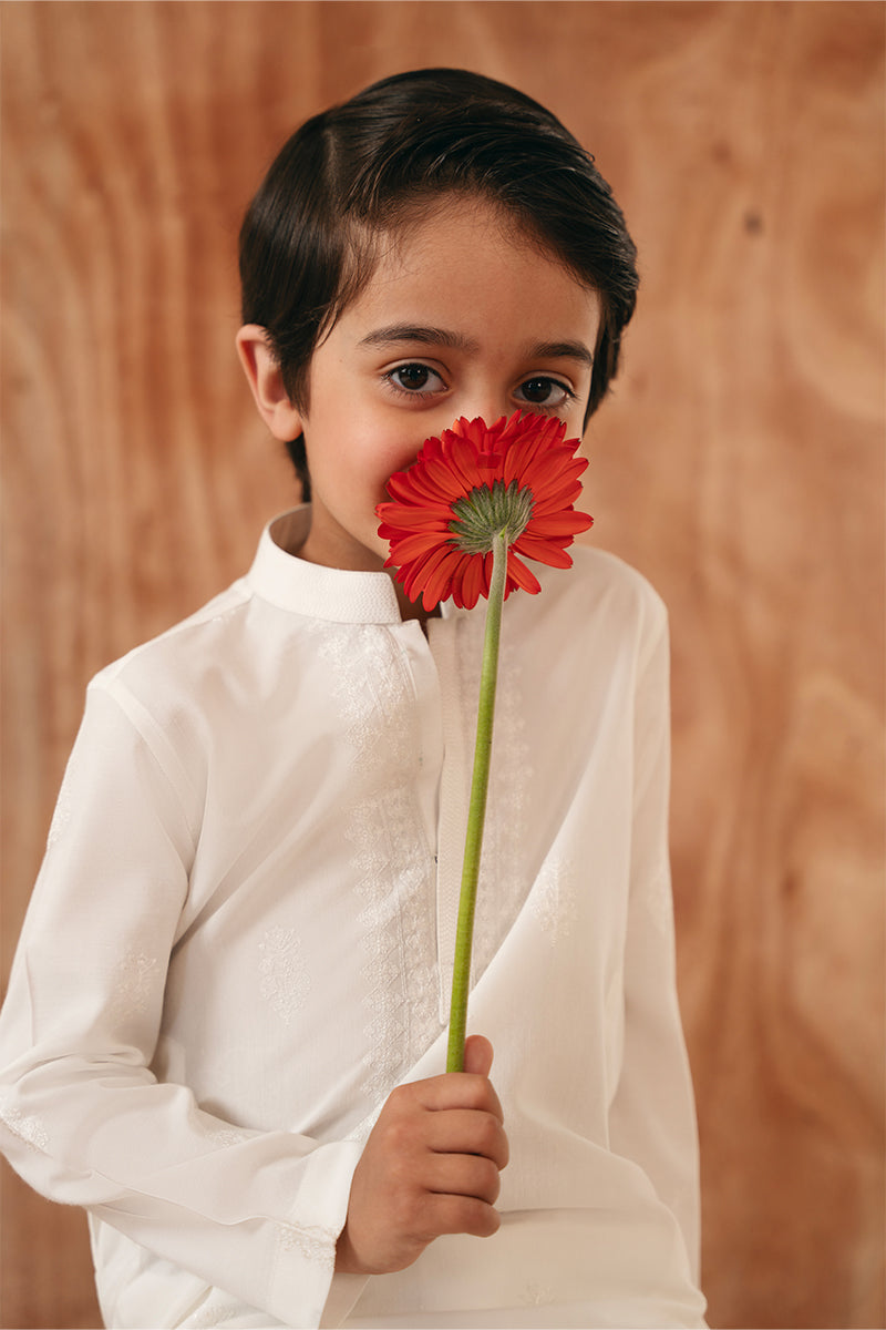 White embroidered Kurta pajama
