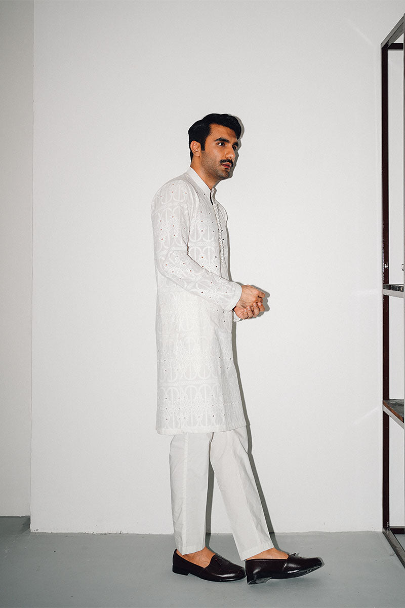 CHIKANKARI KURTA PAJAMA
