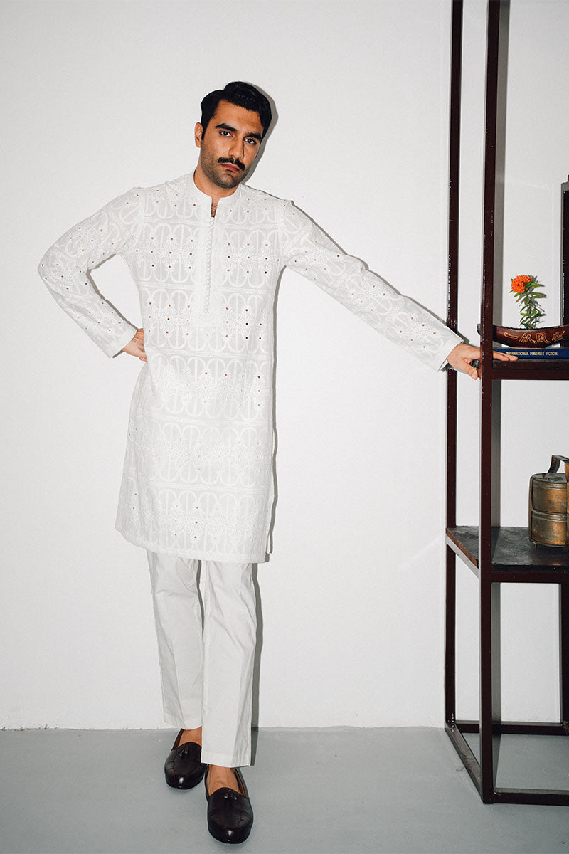 CHIKANKARI KURTA PAJAMA