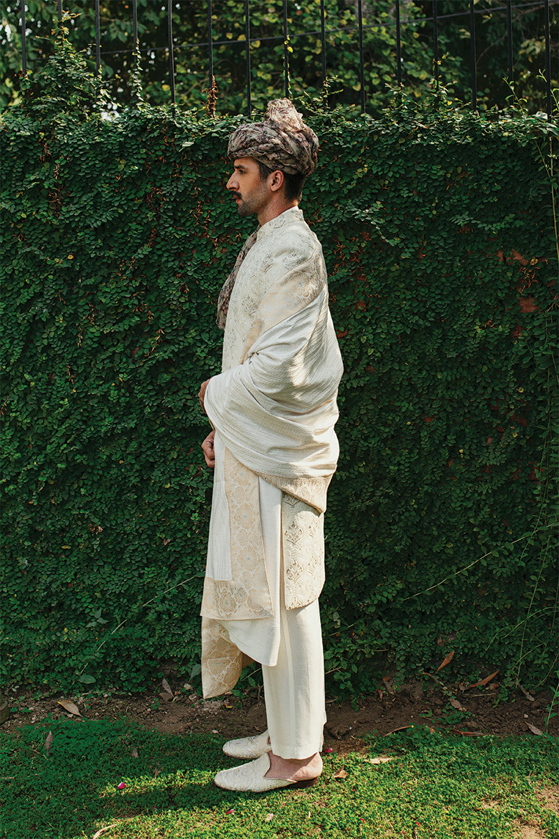 IVORY WHITE EMBROIDERED SHERWANI